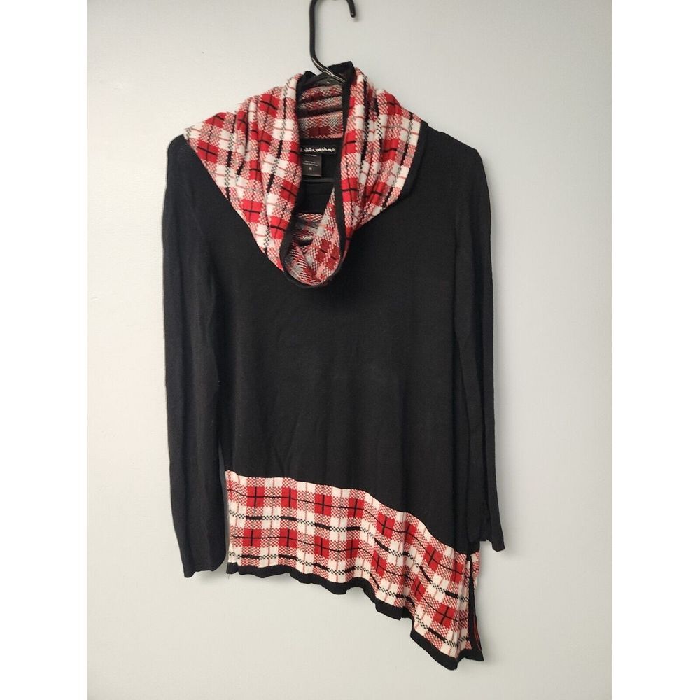 United States Sweaters Womens Medium Long Sleeve Black Red Plaid W Hi-Lo Hem